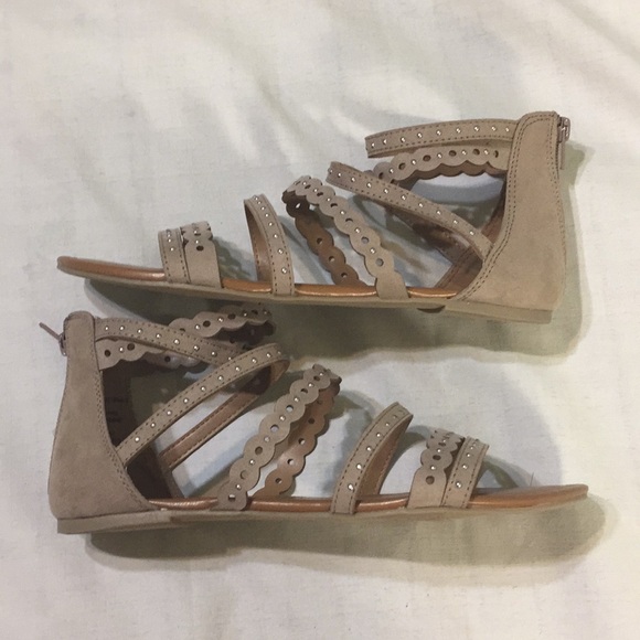 Arizona Sandals - Picture 6 of 8